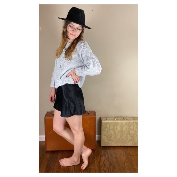 Vintage Knit Crewneck Sweater - Picture 3 of 8